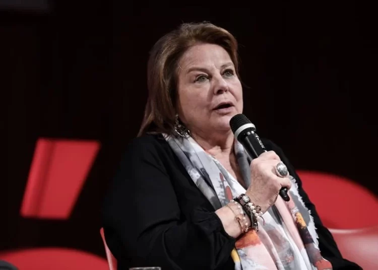 Λούκα Κατσέλη: Αποδέχεται την πρόταση του ΣΥΡΙΖΑ να είναι υποψήφια Πρόεδρος της Δημοκρατίας