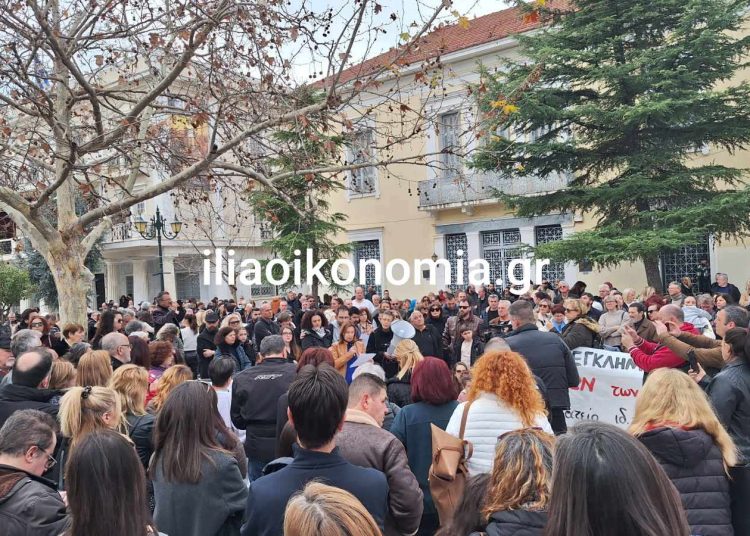 Πύργος: Τεράστια μαζική συγκέντρωση πολιτών ενάντια στη συγκάλυψη της τραγωδίας των Τεμπών (Φωτο)