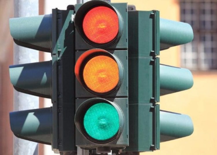 Ηλεία: Η Περιφέρεια βάζει 4 νέα φανάρια-Ανάγκη τοποθέτησης και στη διασταύρωση στα Χανάκια