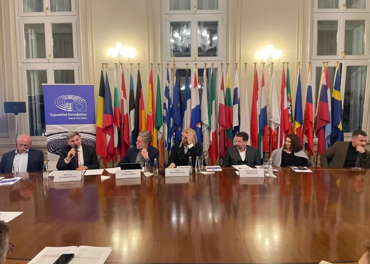 Μόλις στο 25% η απορρόφηση των πόρων του Ταμείου Ανάκαμψης 12 μήνες πριν τη λήξη του