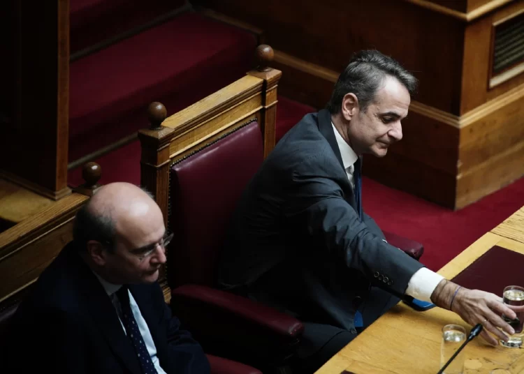 Πιέζεται πολύ η κυβέρνηση- Έκτακτη τηλεοπτική συνέντευξη Μητσοτάκη την Τετάρτη