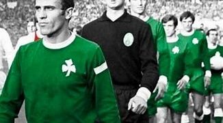 Πέθανε ο Μίμης Δομάζος στα 83 του χρόνια – Ποιος ήταν ο «στρατηγός» του ελληνικού ποδοσφαίρου