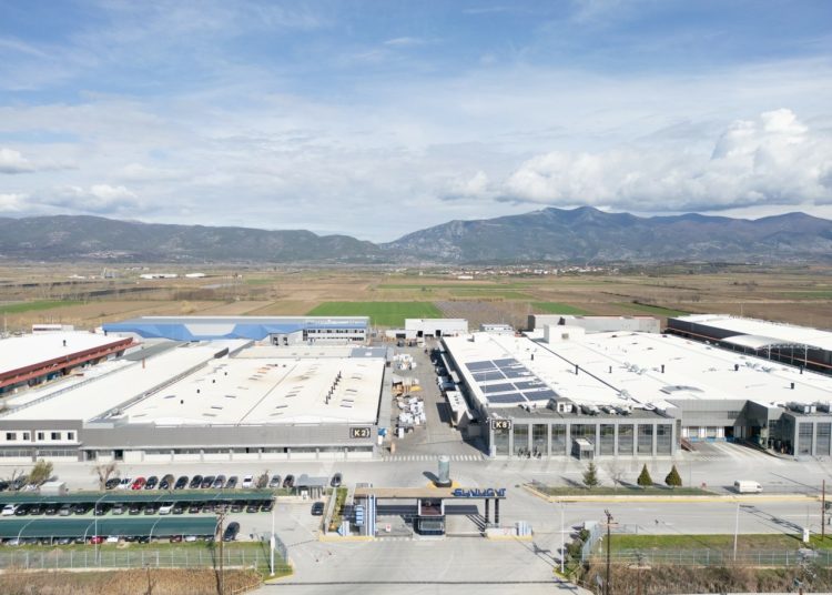 «Ταφόπλακα» έριξε ο Ομιλος Sunlight στο σχέδιο δημιουργίας του Gigafactory