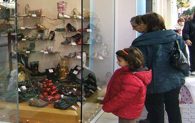 Εκπτώσεις: Τι αναφέρουν οι Εμπορικοί Σύλλογοι για τα καταστήματα την Κυριακή (19/1) σε Πύργο και Αμαλιάδα