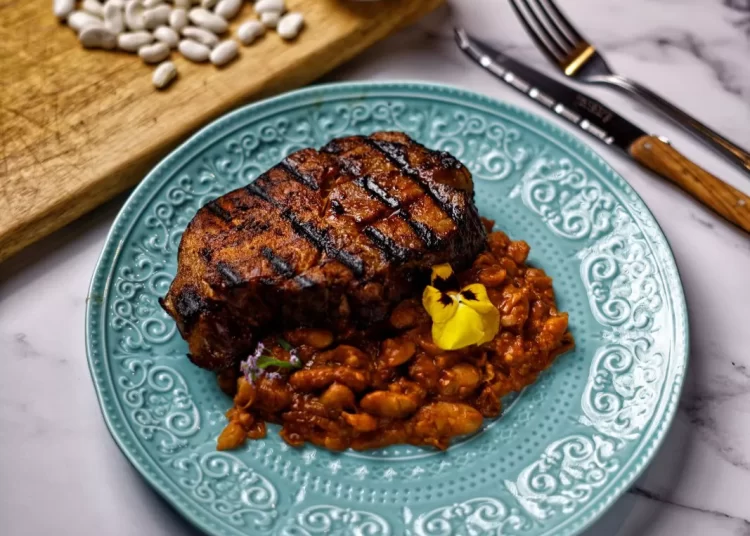 Πέντε ελληνικά χειμωνιάτικα πιάτα που αξίζει να ταξιδέψετε για να τα δοκιμάσετε