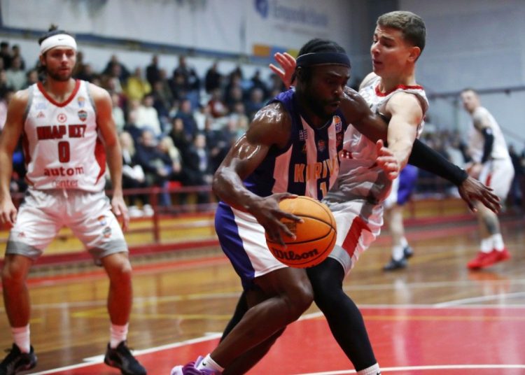 Κόροιβος: Σπουδαία νίκη στον Α.Σ. Παπάγου – Ήρθε νέος ξένος – Η εικόνα της 16ης μέρας και η συνέχεια