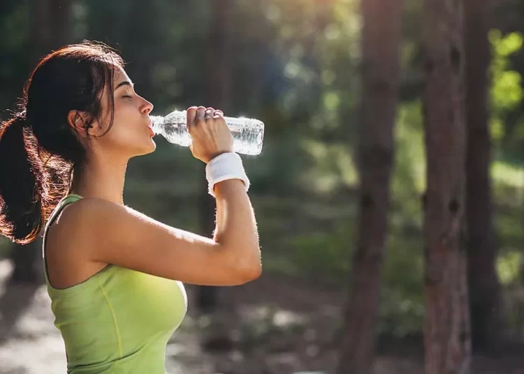 Πέντε πρωινές συνήθειες που ρυθμίζουν αποτελεσματικά το σάκχαρο χωρίς φάρμακα