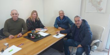 Συνάντηση Καστρινού με Διευθυντή Α βαθμιας Εκπαίδευσης Ηλείας Α. Καρατζά