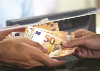 Πούλησαν σε καρκινοπαθή ασπιρίνη για €100.000 – Του είπαν πως είναι φάρμακο από μυστικό εργαστήριο στη Ρωσία