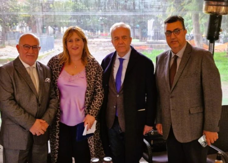 Η Λέσχη Αρχιμαγείρων Πελοποννήσου βράβευσε τον Δήμο Ήλιδας για τις εκδηλώσεις του