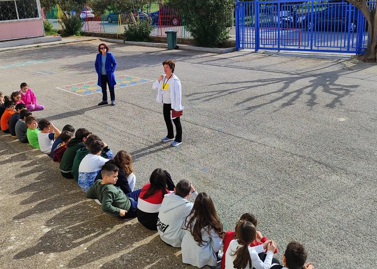 Δήμος Πύργου: Δημιουργική συνάντηση στελεχών Γραφείου Εθελοντισμού με μαθητές 8ου Δημοτικού Σχολείου