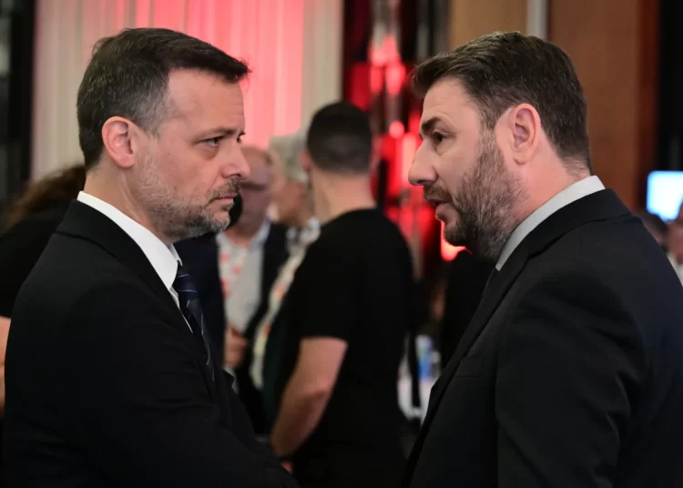 Παρέμβαση Δούκα στο ΠΑΣΟΚ: Προτάσσει αίτημα εκλογών και ζητά μεγαλύτερη συλλογικότητα