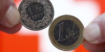 Τι εξετάζει η κυβέρνηση για τους χιλιάδες δανειολήπτες σε ελβετικό φράγκο