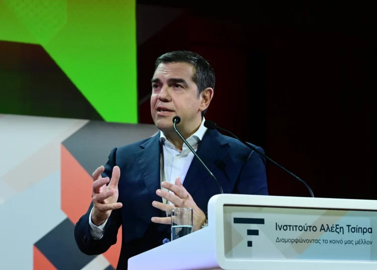 Η επιστροφή του Αλέξη Τσίπρα: Σκληρή επίθεση σε Μητσοτάκη για Τέμπη – Δικαιοσύνη – Υποκλοπές και προτροπές στην αντιπολίτευση