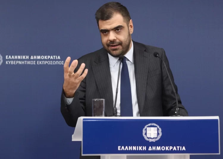 Αντιδράσεις για την… άγνοια Μαρινάκη για το μπάζωμα