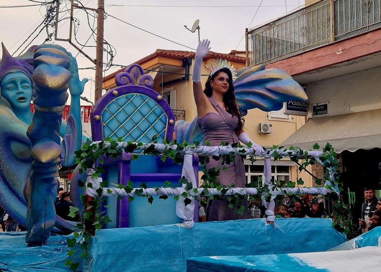 Φαντασμαγορική αυλαία για το 29ο Τραγανέικο Καρναβάλι (φωτο)