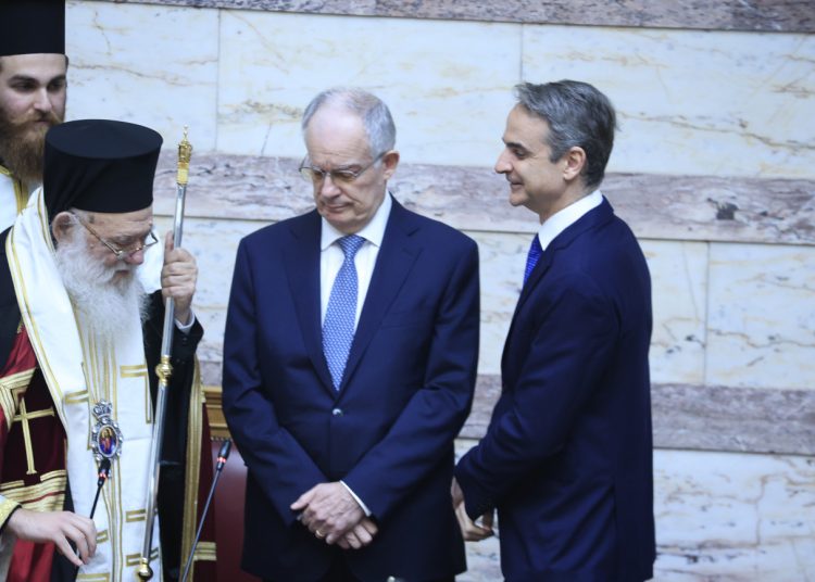 Βουλή: Ορκίστηκε Πρόεδρος της Δημοκρατίας ο Κ. Τασούλας