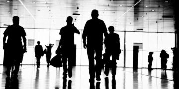 Ελλάδα-Εργασία: Περισσότερες οι απολύσεις από τις προσλήψεις