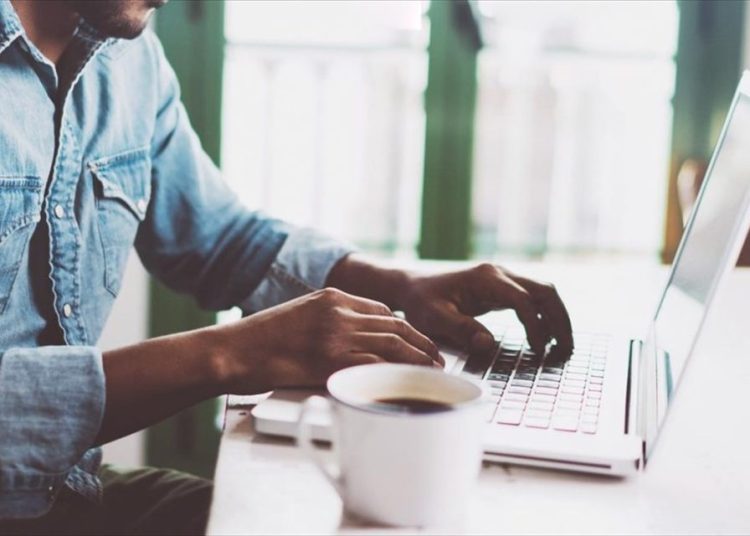 Δημοτικός υπάλληλος απουσίαζε 6 χρόνια από τη δουλειά του αλλά πληρωνόταν κανονικά