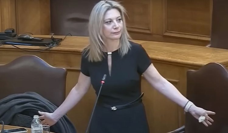 Καρυστιανού: «Η Δικαιοσύνη έχει γίνει ο συνεργός του εγκλήματος των Τεμπών και της συγκάλυψής του»