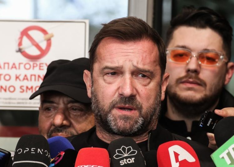 O Πλακιάς δημοσιεύει τέσσερις φωτογραφίες από το Κουλούρι: «Εξαφάνισαν τα πάντα»