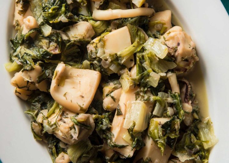 Νηστεύετε; Βρείτε διάφορες συνταγές με σουπιές για να τρώτε