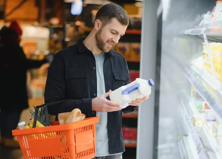 5 τρόφιμα που ένας γιατρός δε βάζει στο καλάθι του σούπερ μάρκετ για να μειώσει τον κίνδυνο καρκίνου