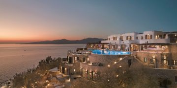 Luxury real estate στην Ελλάδα: Κατοικίες που «ζαλίζουν» με τις τιμές και τις ανέσεις τους