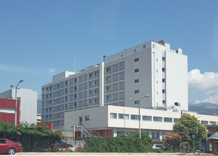 Σε απόγνωση οι καρκινοπαθείς-Έκλεισε το ακτινοθεραπευτικό στον Άγιο Ανδρέα Πατρών