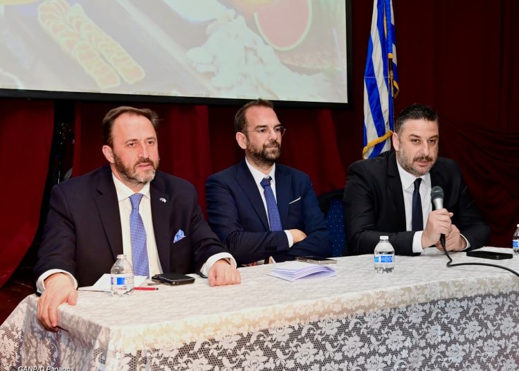 Πρόσκληση Φαρμάκη στους ομογενείς των ΗΠΑ για επενδύσεις στην Δ. Ελλάδα