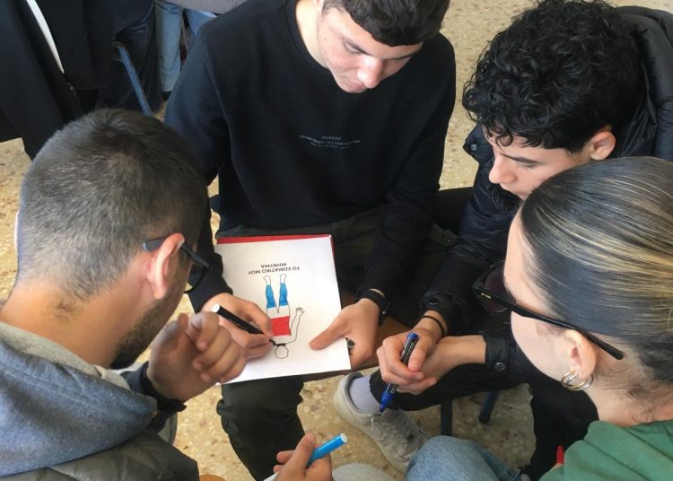 Λύκειο Πελοπίου: Βιωματικό εργαστήριο στο πλαίσιο προγράμματος αγωγής υγείας