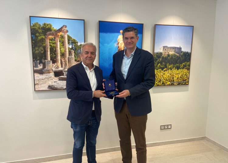 Σε θερμό κλίμα η συνάντηση Δ. Καλαματιανού με τον Πρόεδρο του Επιμελητηρίου Ηλείας