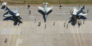 Ανδραβίδα: Με αστυνομία και με ιδιωτική φύλαξη προστατεύονται Ισραηλινοί πιλότοι