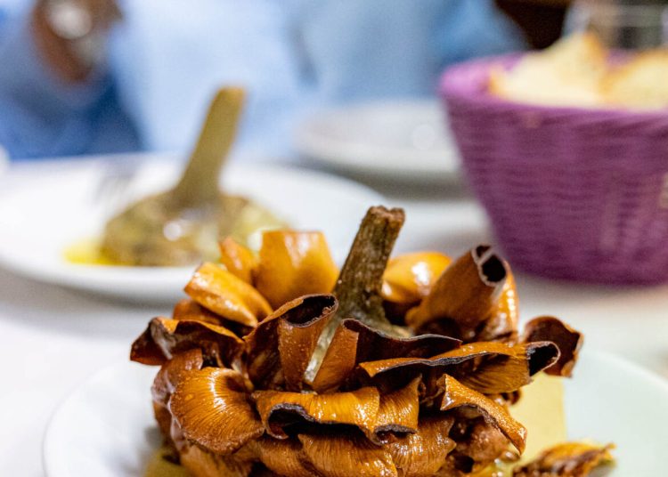 Αγκινάρες τηγανητές-Μια Ιταλική συνταγή