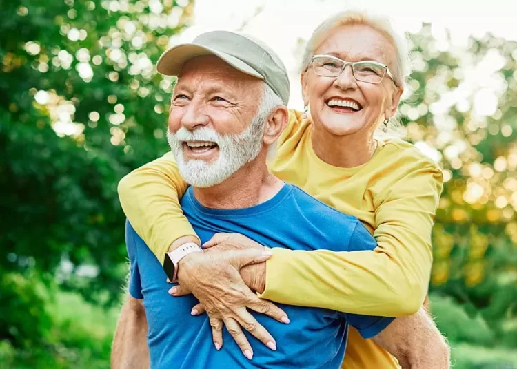 Οι 17 αλλαγές που μας γλιτώνουν από άνοια, εγκεφαλικό και κατάθλιψη – Δεν χρειάζεται να τις κάνουμε όλες!