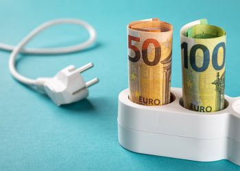 Ρεύμα: Τέλος στο αλαλούμ με τα μπλε, κίτρινα, πορτοκαλί τιμολόγια