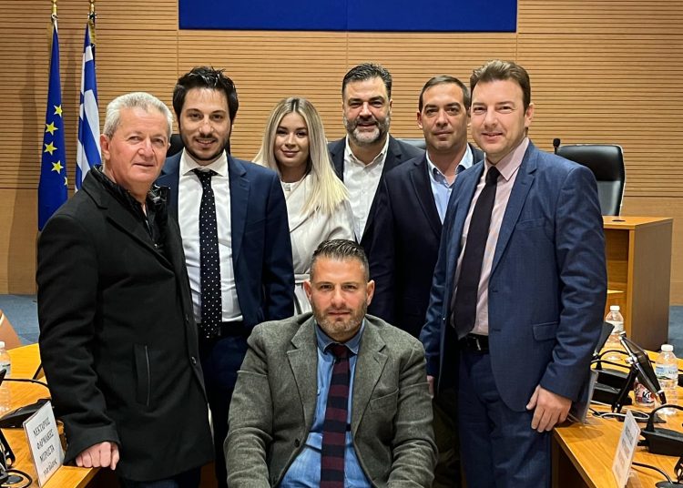 Σκιαδαρέσης: Χωρίς προσωπικό υπηρεσίες της Περιφέρειας αλλά η ηγεσία φτιάχνει νέες θέσεις διευθυντών