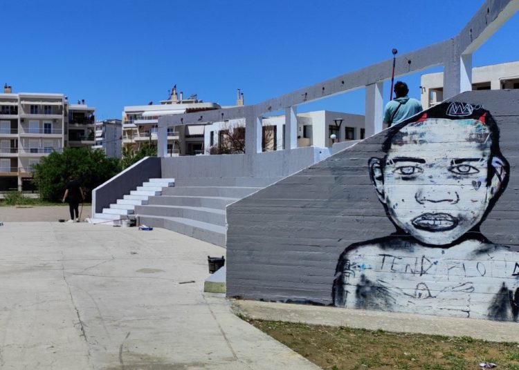 Πύργος: Μαθητές & εθελοντές έδωσαν νέα πνοή στο θεατράκι της Αγίας Βαρβάρας