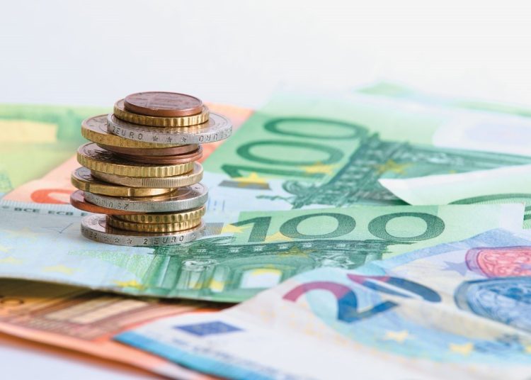 Επίδομα €250: Ποιοι συνταξιούχοι θα το λάβουν και ποιοι μένουν εκτός