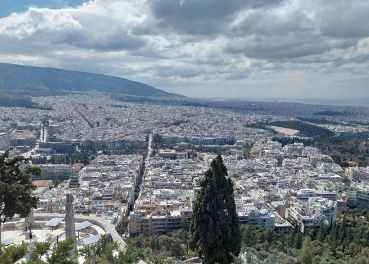 Ακίνητα: Τριπλή «παγίδα» για «μαύρες» μισθώσεις και «κλειστές» κατοικίες