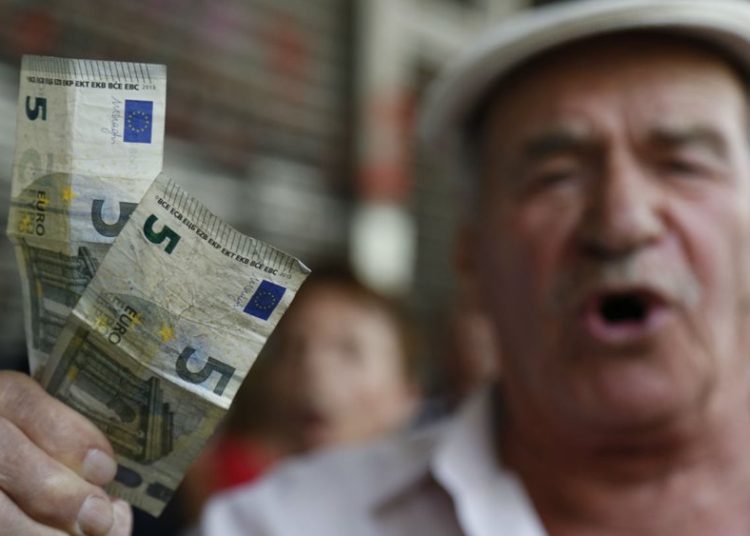 Ερχεται πριμ για εργαζόμενους συνταξιούχους