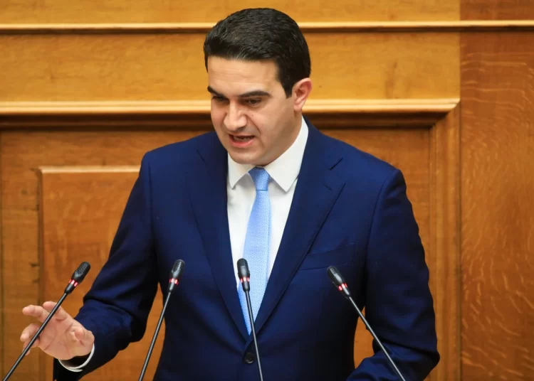 Κατρίνης: Τα ψέματα Μητσοτάκη για τις τραπεζικές προμήθειες