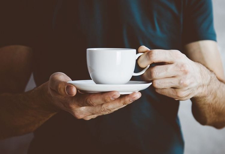 Ποια είναι η καλύτερη ώρα να πιούμε καφέ για μέγιστα οφέλη υγείας;