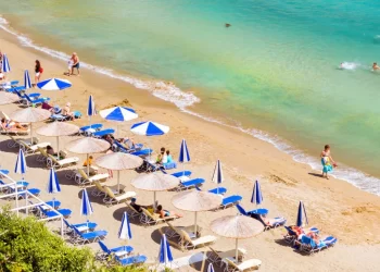 Κοινωνικός τουρισμός 2025: Παράταση για τις αιτήσεις δικαιούχων έως τις 14 Μαΐου