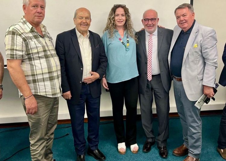 Επιμελητήριο Ηλείας: «Θεωρούμε τον Άραξο αεροδρόμιο της Ηλείας» – Στρατηγικές δεσμεύσεις για βιωσιμότητα αεροπορικών συνδέσεων