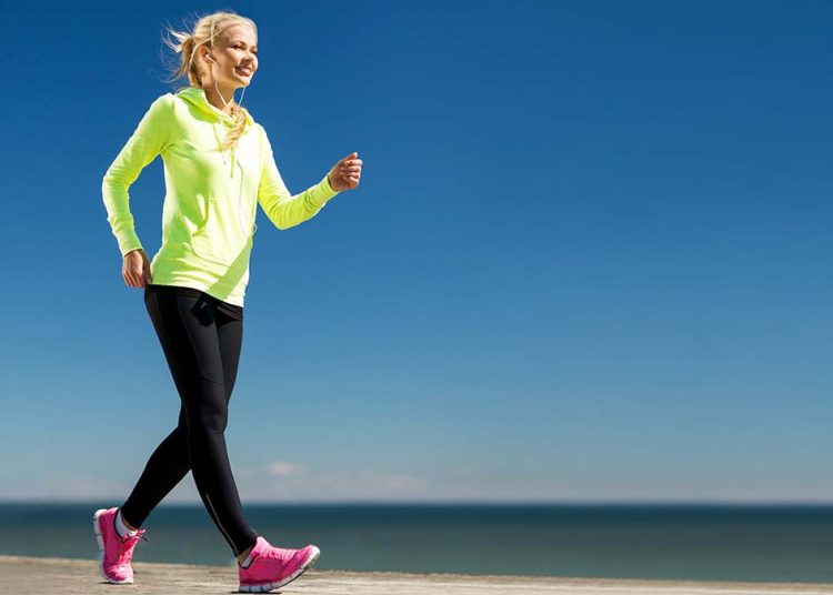 Μακροζωία: Πόσα βήματα την ημέρα μειώνουν τον κίνδυνο θανάτου κατά 70%