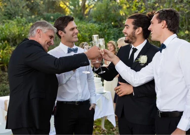 Τι κάνει ο κουμπάρος στον γάμο; Όλα όσα πρέπει να γνωρίζεις για τη μεγάλη μέρα