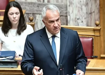 Παραιτήθηκαν ο Μάκης Βορίδης και οι υφυπουργοί Σταμενίτης, Μπουκώρος και Χατζηβασιλείου για τον ΟΠΕΚΕΠΕ