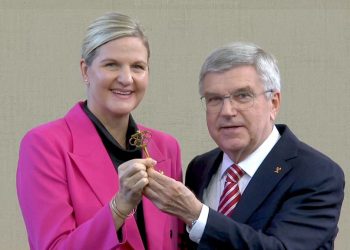 Ο Τόμας Μπαχ παρέδωσε την προεδρία της ΔΟΕ στην Κίρστι Κόβεντρι