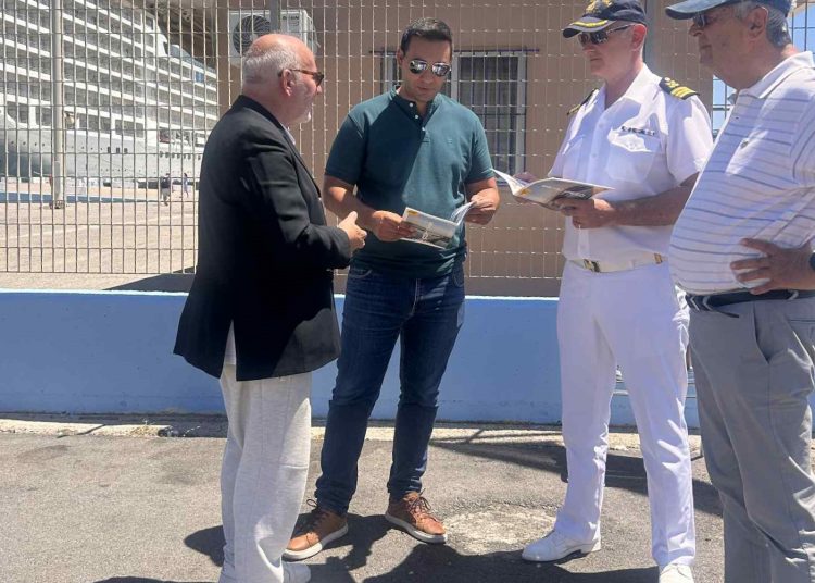 Kατάκολο: Η Περιφέρεια έφτιαξε γραφείο Τουριστικής Υποδοχής & Πληροφόρησης